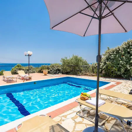 Skala Yellow Villa *