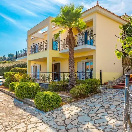 Villa Skala Yellow