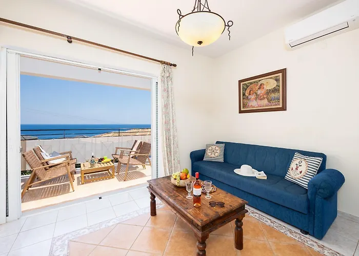 Skala Yellow Villa *